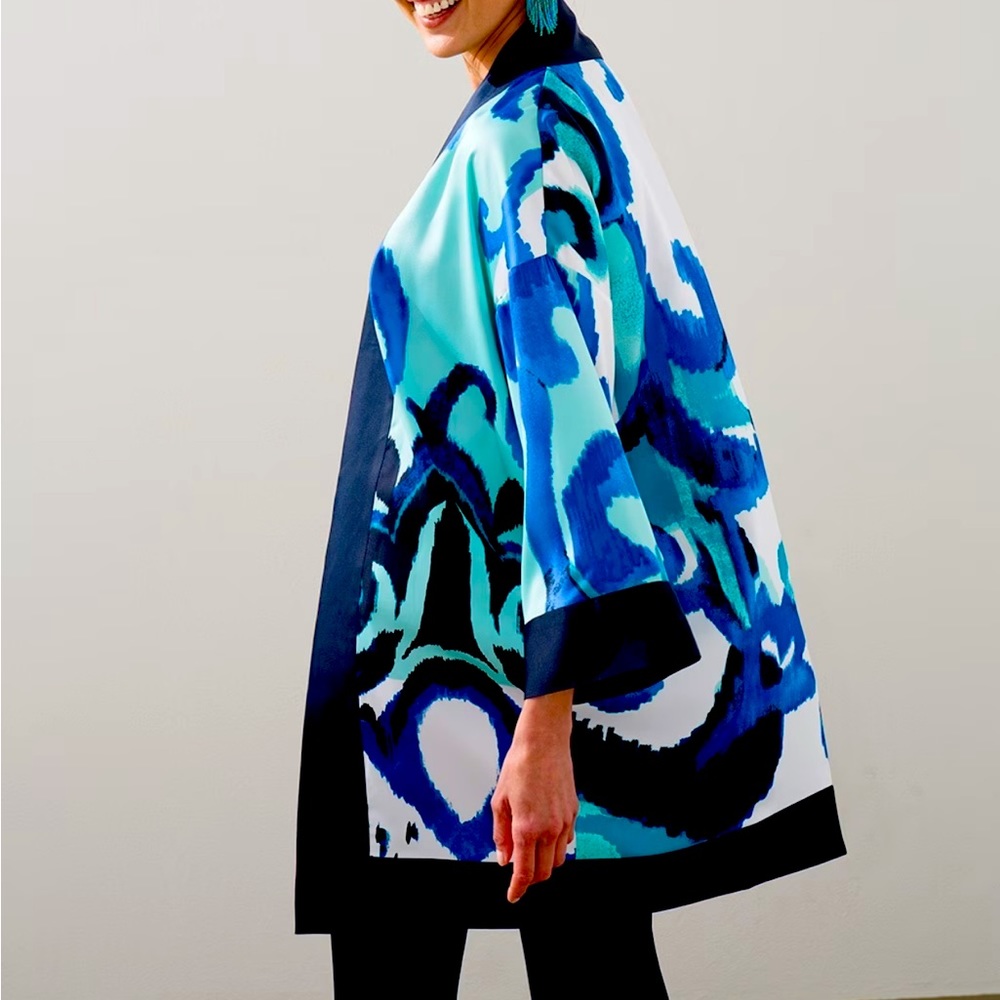 Chico's Blue Teal & White Abstract Open-Front Cardigan